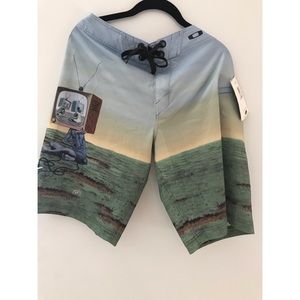 Oakley Men’s Boardshorts NWT